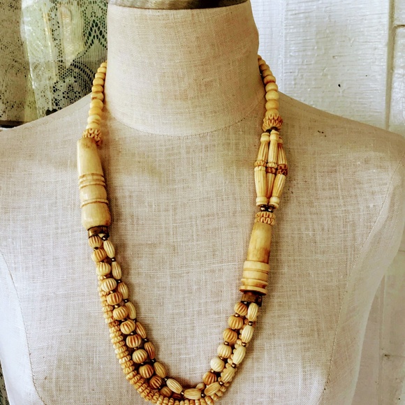 Vintage Carved Cow Bone Chunky Bead Necklace - Picture 5 of 8